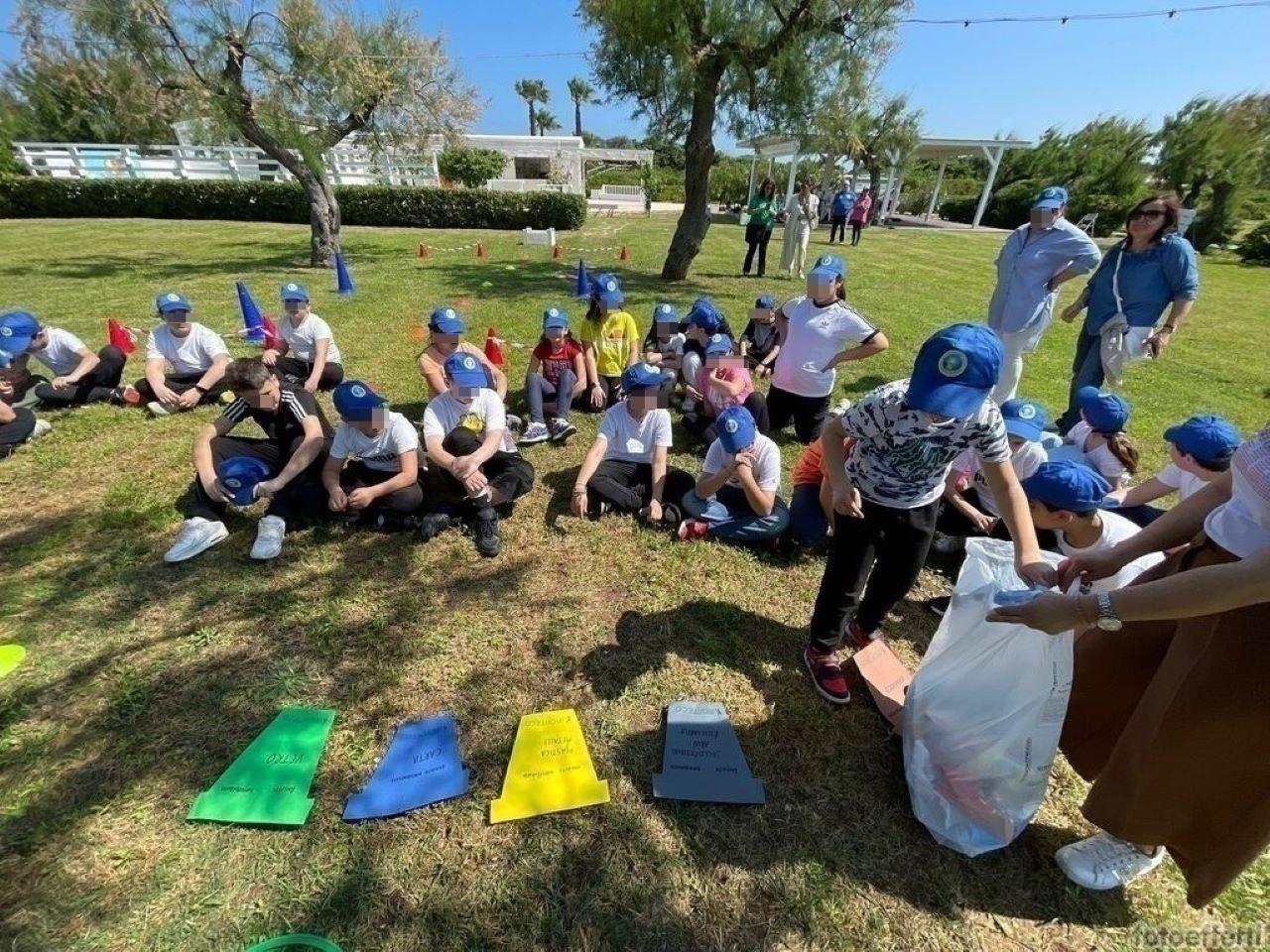 PROGETTO DI EDUCAZIONE AMBIENTALE: PLOGGING AL MARE! CON IL COINVOLGIMENTO DELLO STABILIMENTO BALNEARE ERA URA E PRO LOCO TREPUZZI-MARINA DI CASALABATE