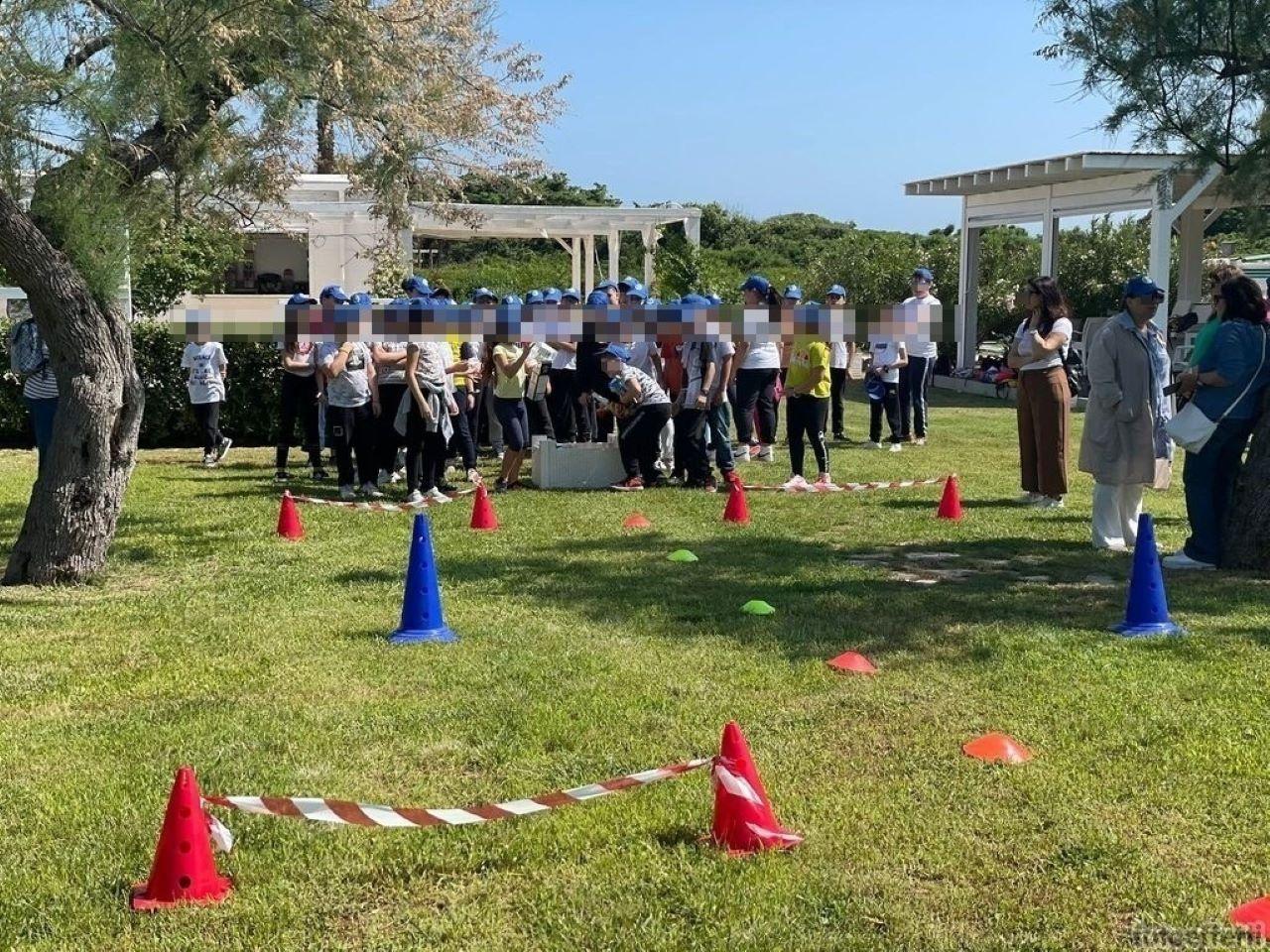 PROGETTO DI EDUCAZIONE AMBIENTALE: PLOGGING AL MARE! CON IL COINVOLGIMENTO DELLO STABILIMENTO BALNEARE ERA URA E PRO LOCO TREPUZZI-MARINA DI CASALABATE